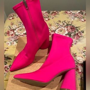 Steve Madden Valyant Pointed Toe Boots